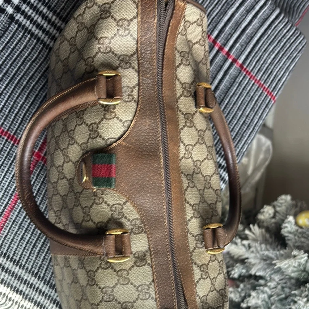 Gucci Brown Monogram Handbag - Picture 4 of 15